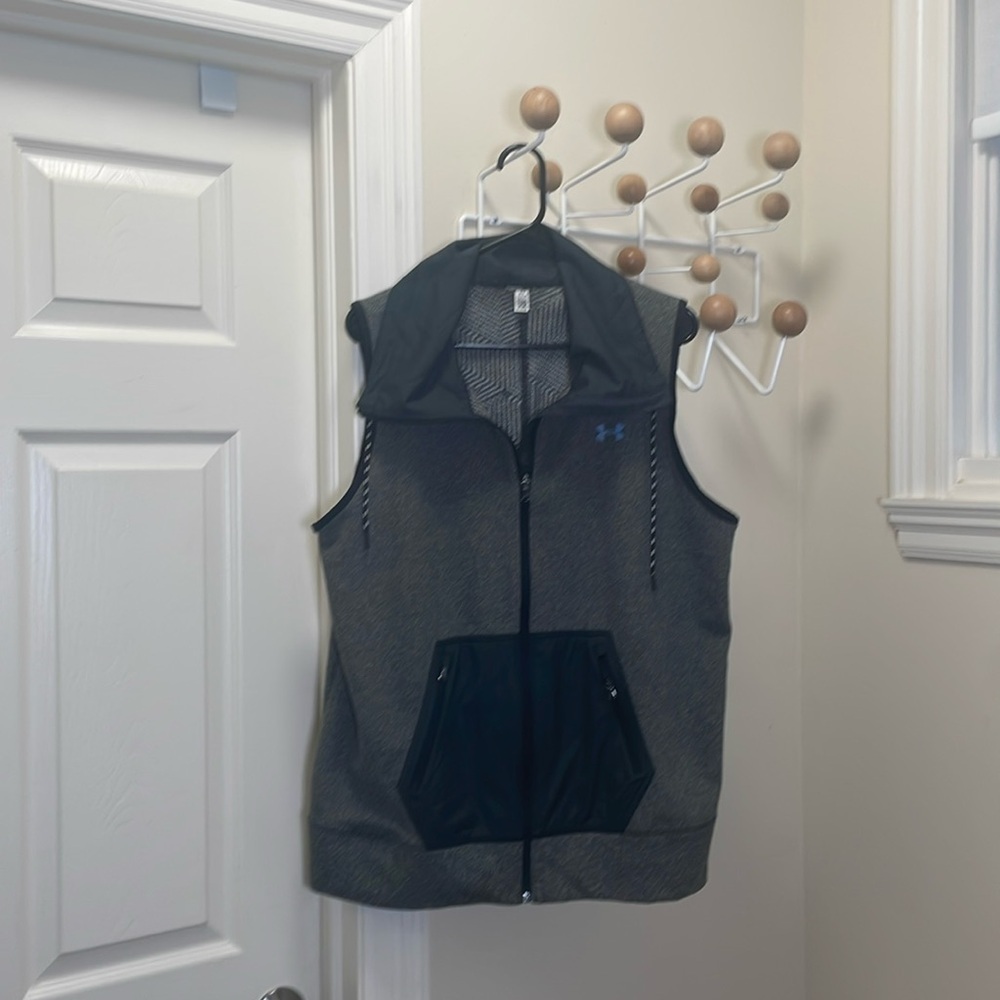 Under Armour - Classic Sleeve Less Vest - Heathered Grey - L